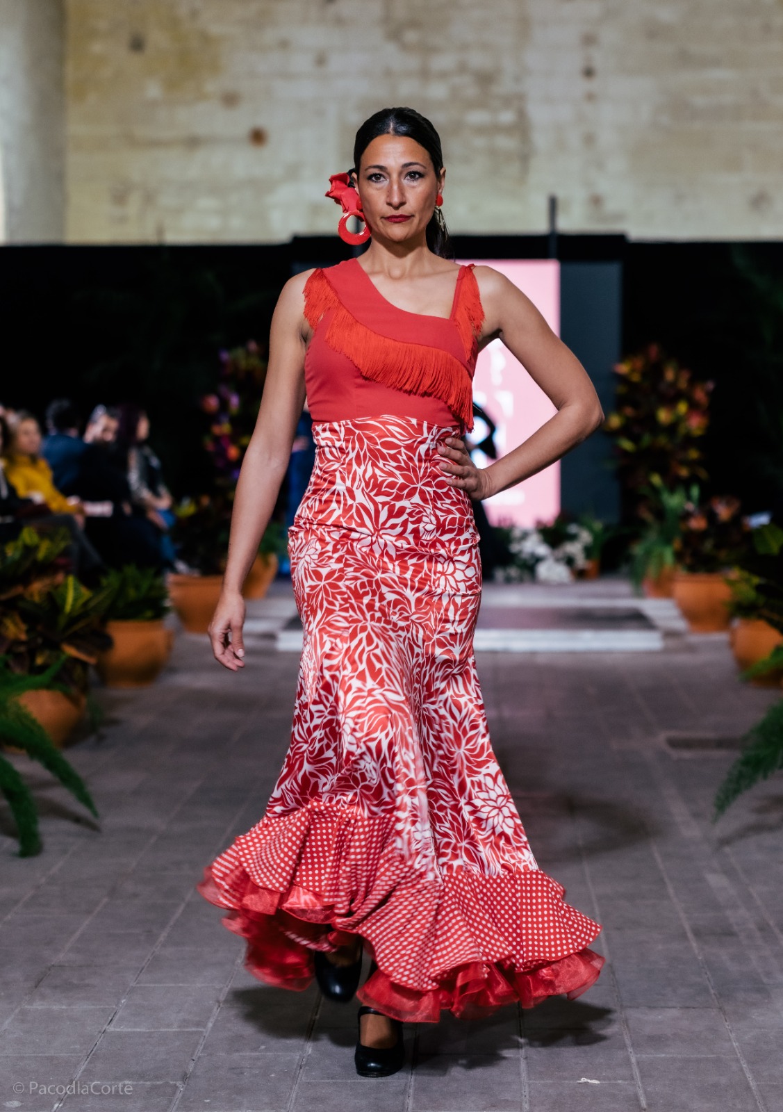 Falda flamenca estampada de flores modelo Sevilla